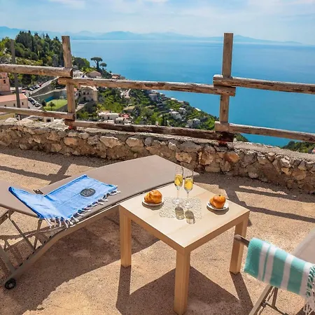 ヴィラ Salice *